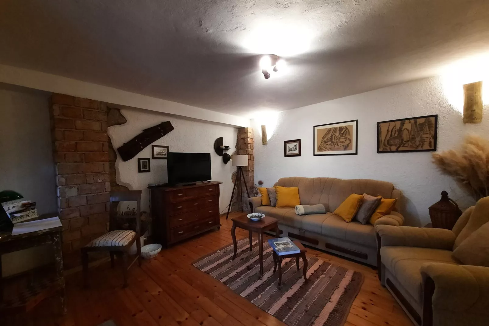 Holiday home Mikleus in Lovrec - Dobrec - ca 113 qm für 4 Erw 2 Kinder max 11 J-Living room