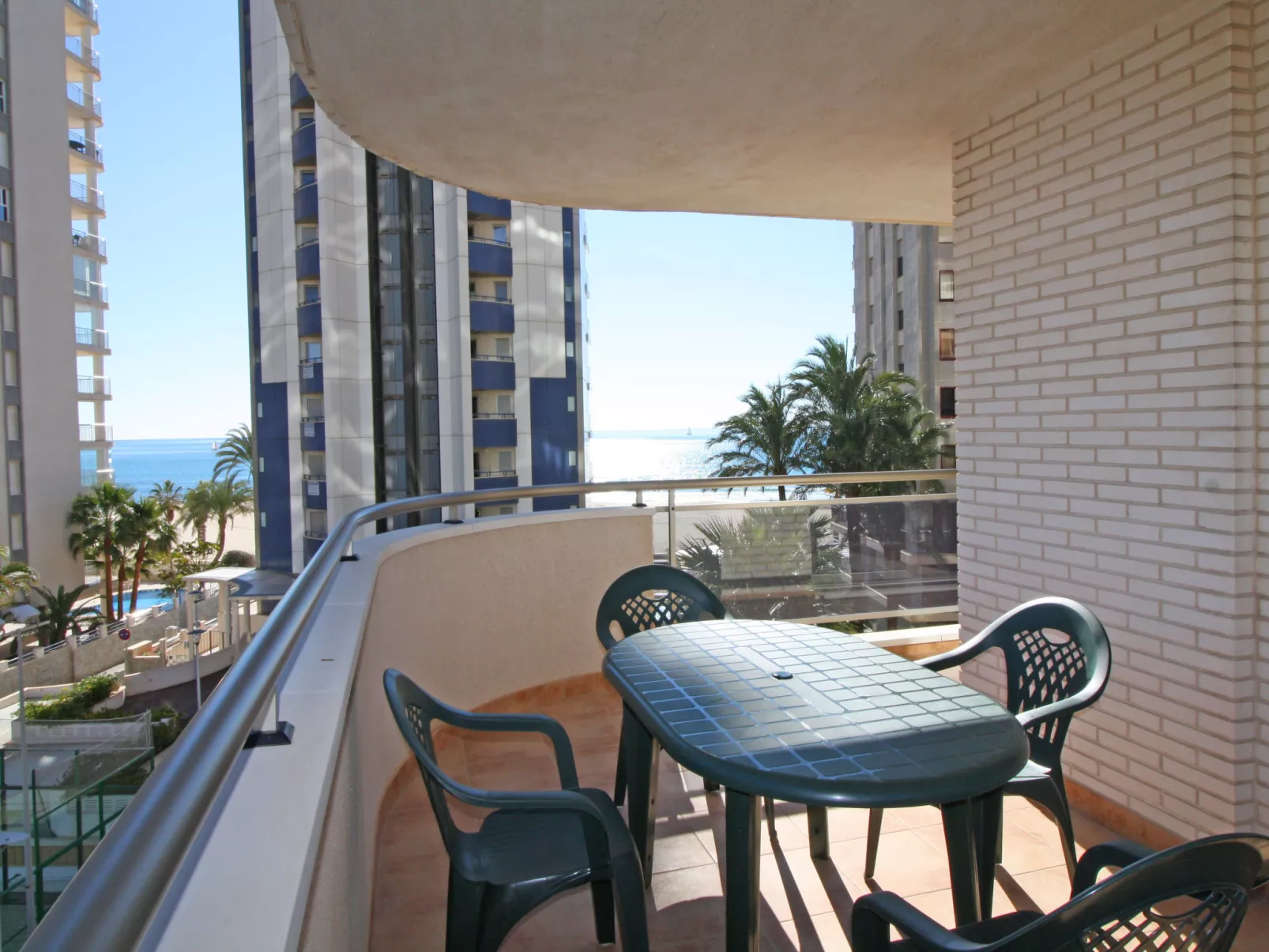 Bahia del Sol-Outside