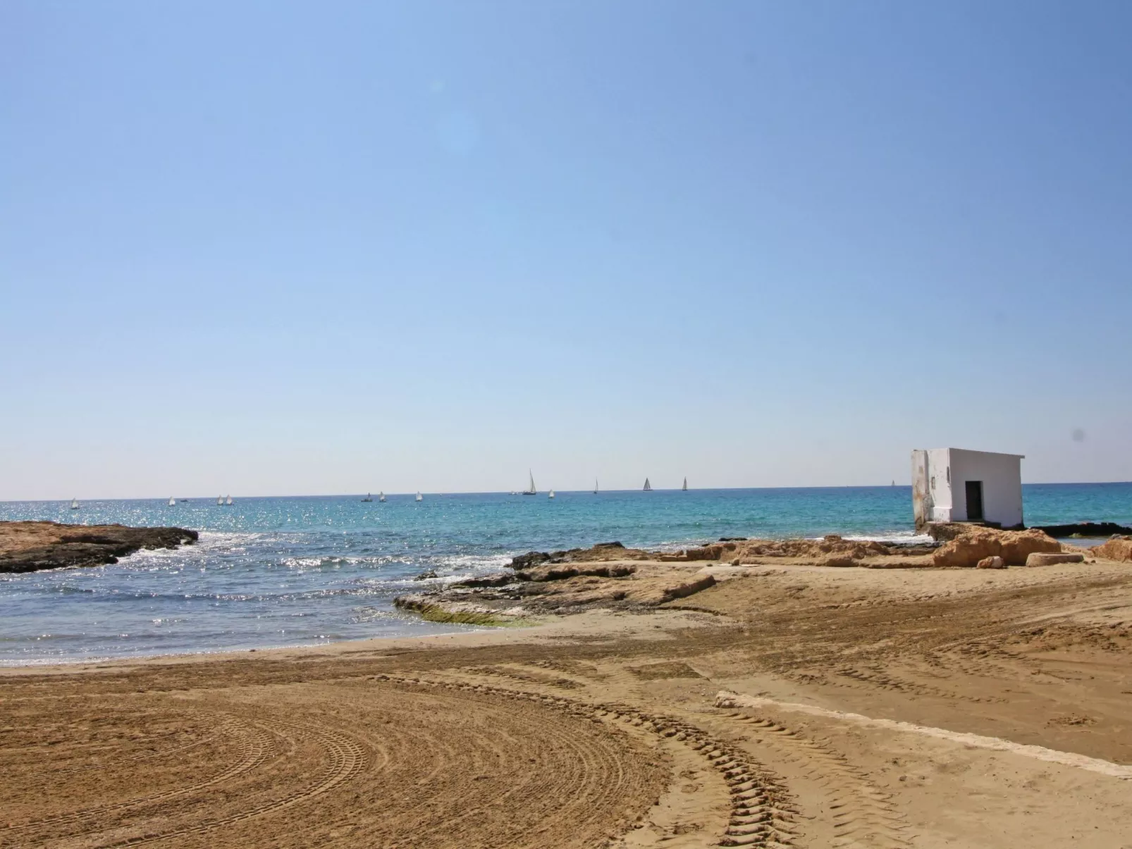 Bahia del Sol-Outside