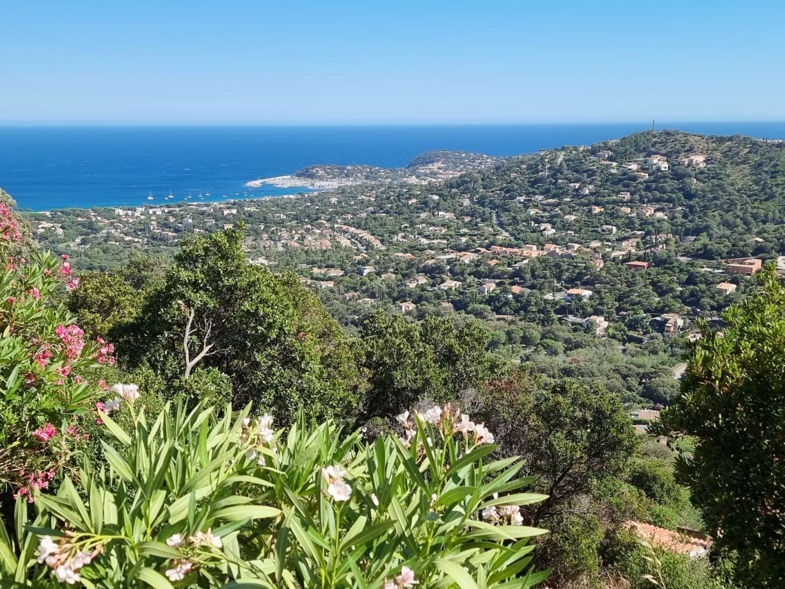 Les Terrasses de L'Eau Blanche-Draußen