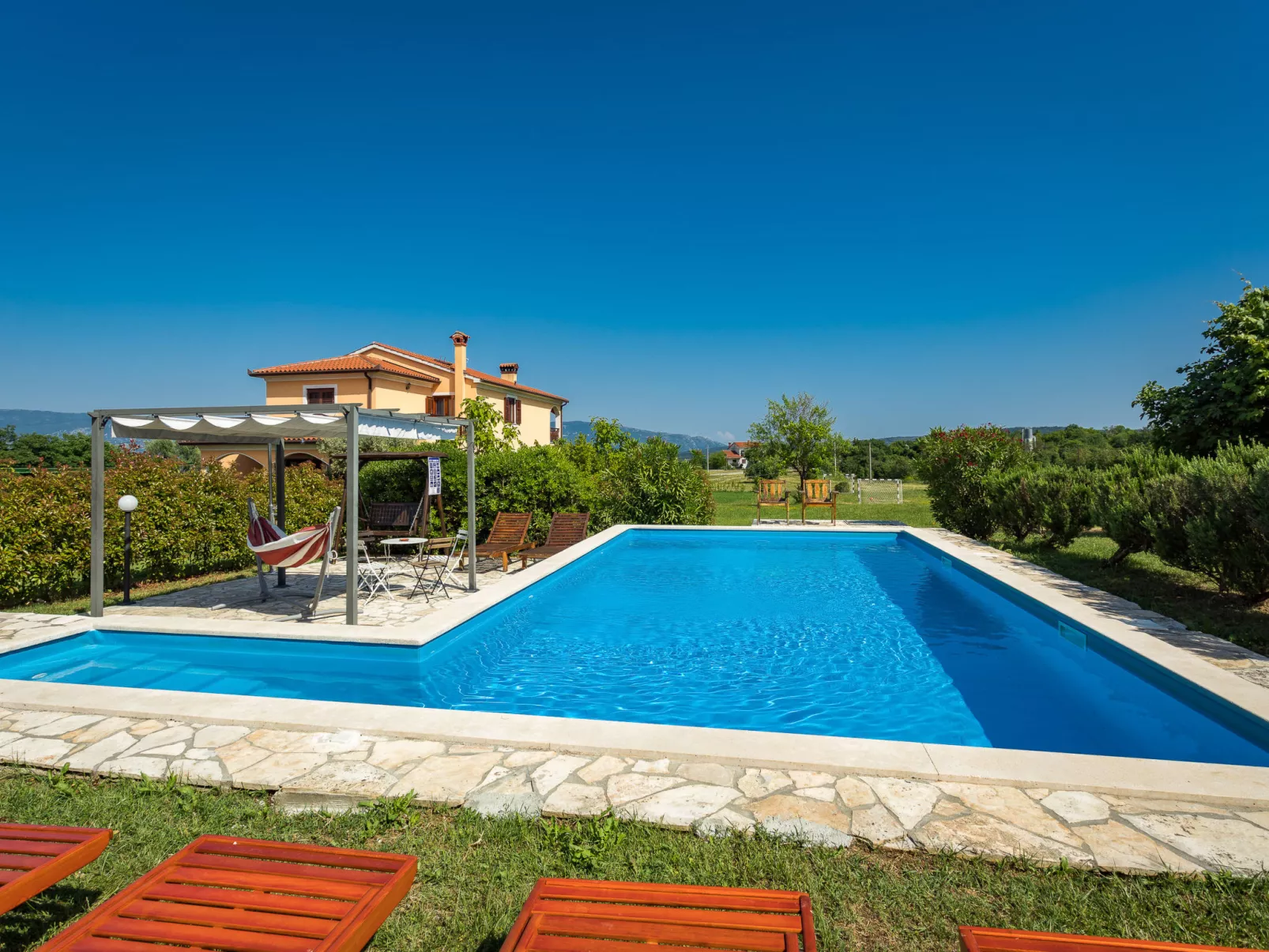 Villa Emanuela-Outside