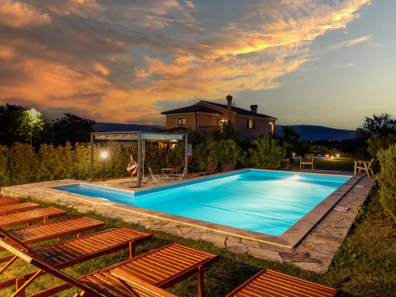 Villa Emanuela-Outside