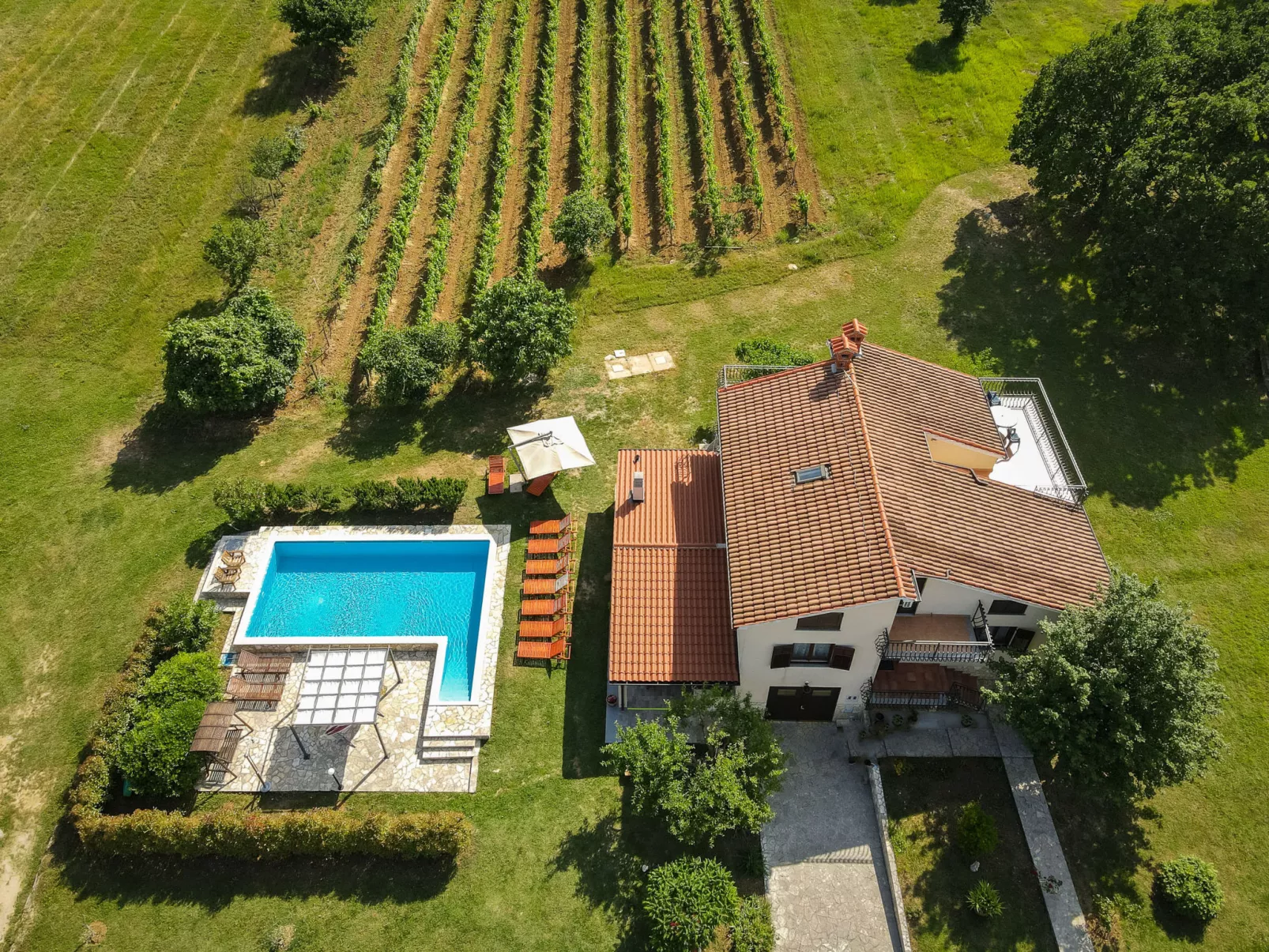 Villa Emanuela-Outside