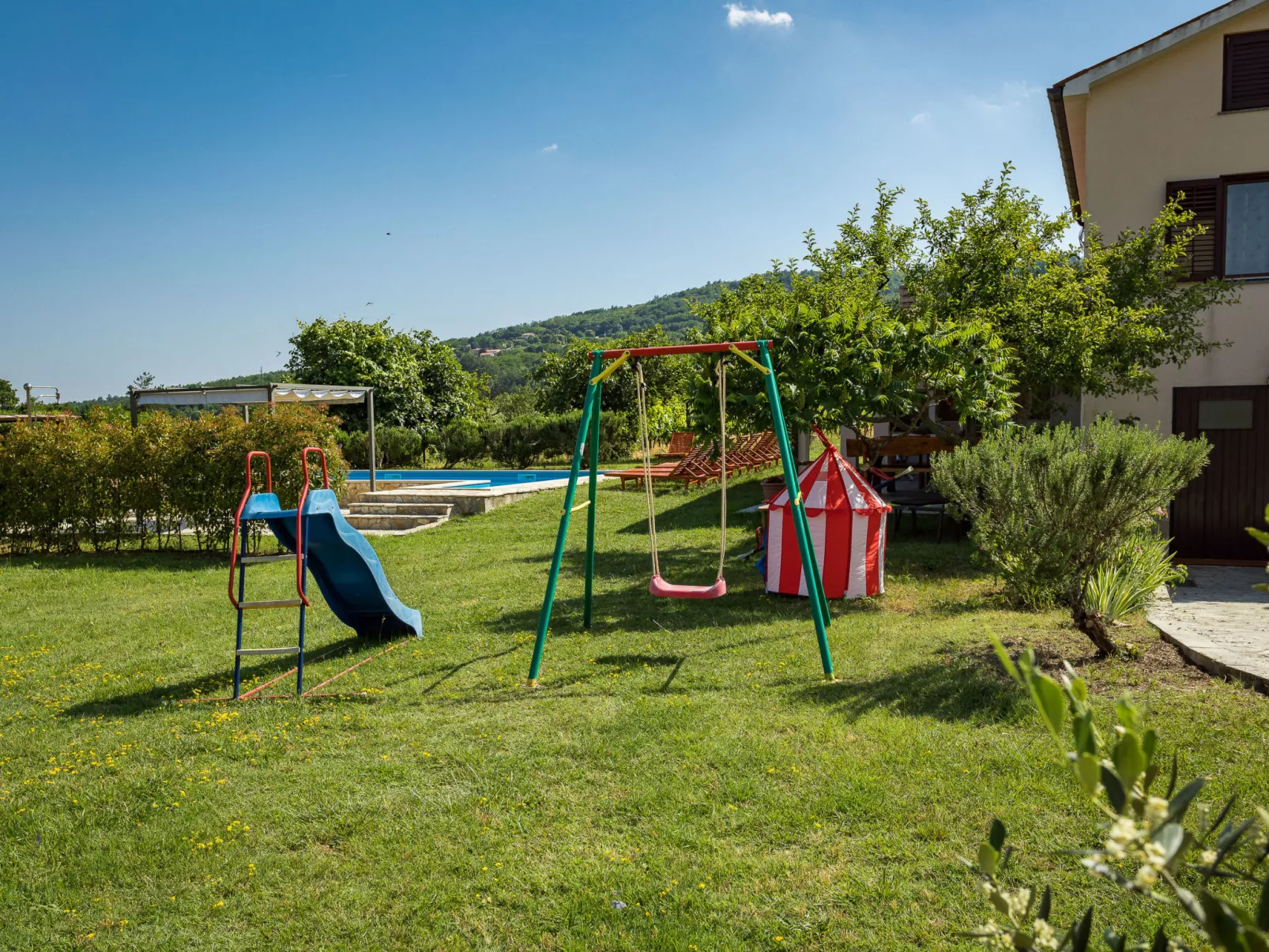 Villa Emanuela-Outside