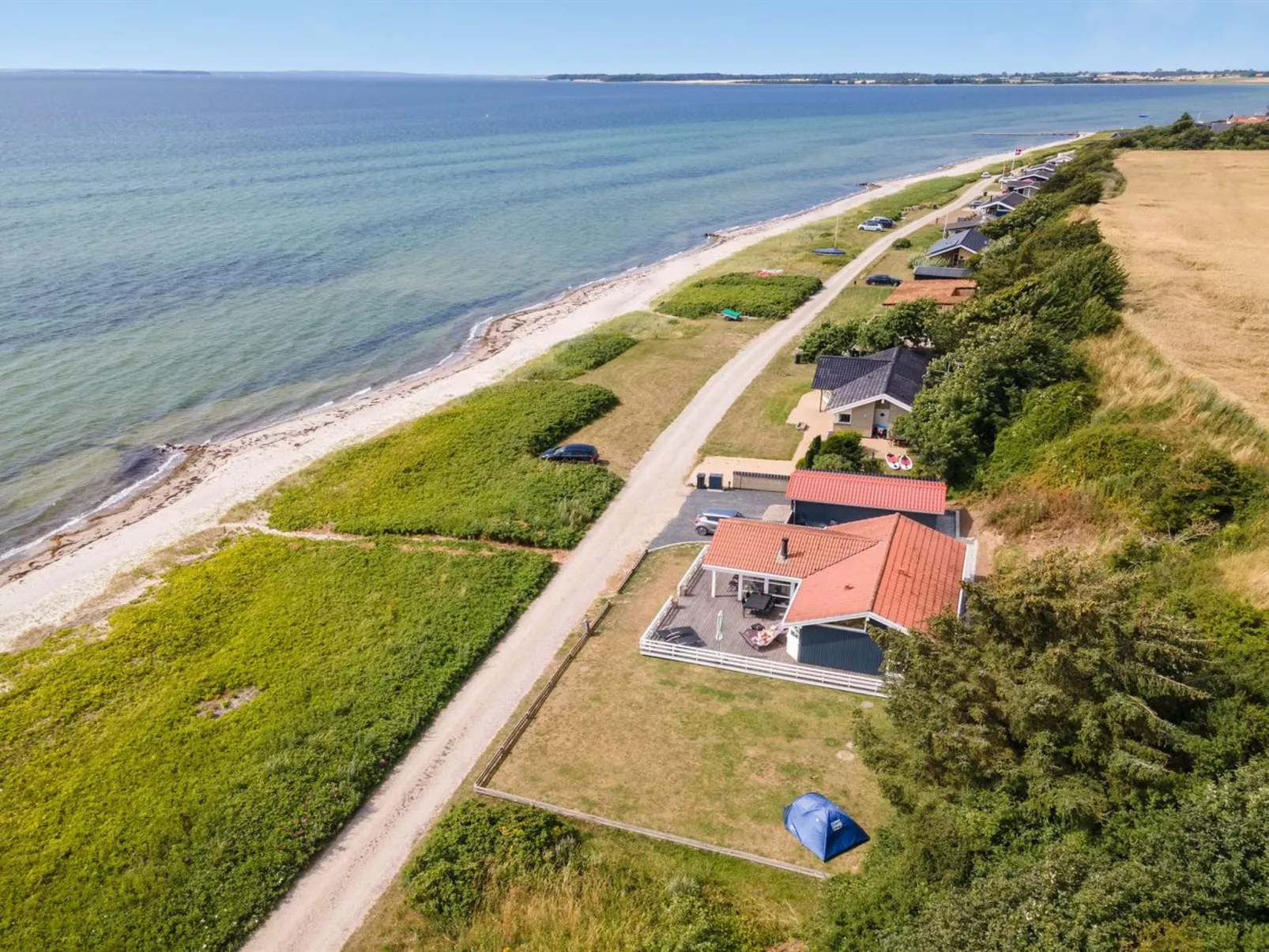 "Arnwith" - 20m from the sea-Outside