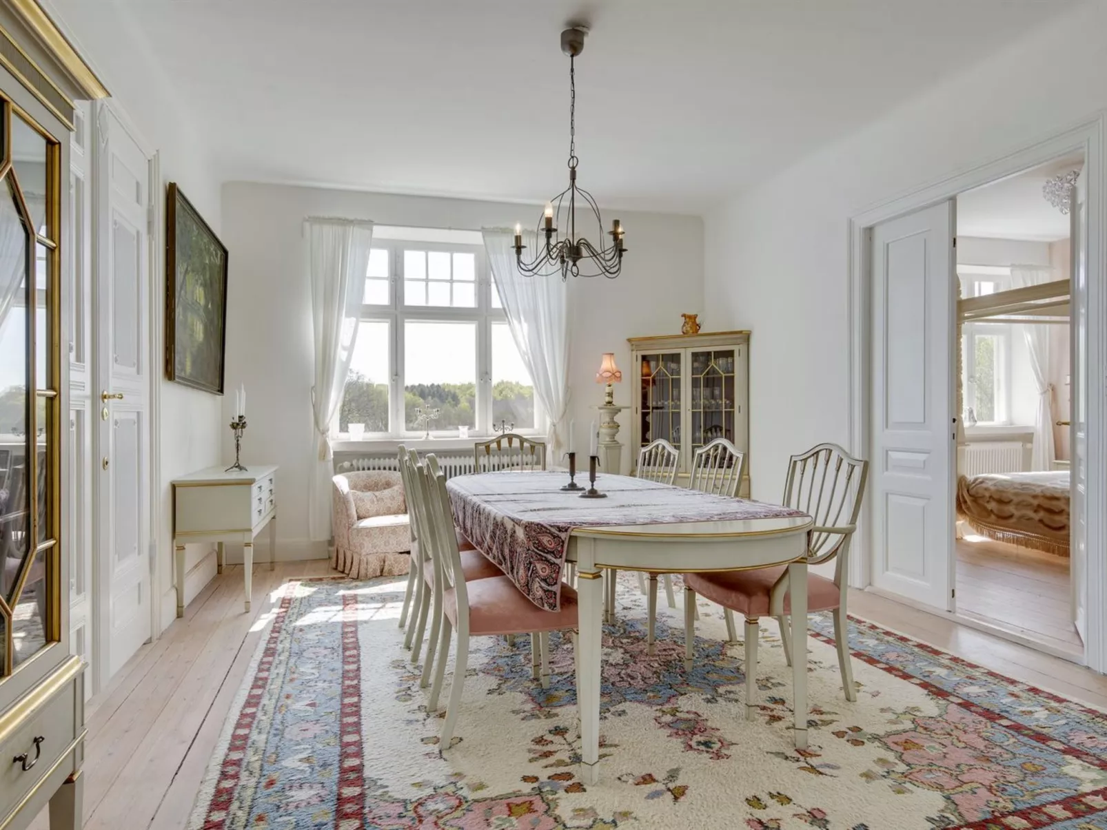 "Kadri" - 5km from the sea-Inside