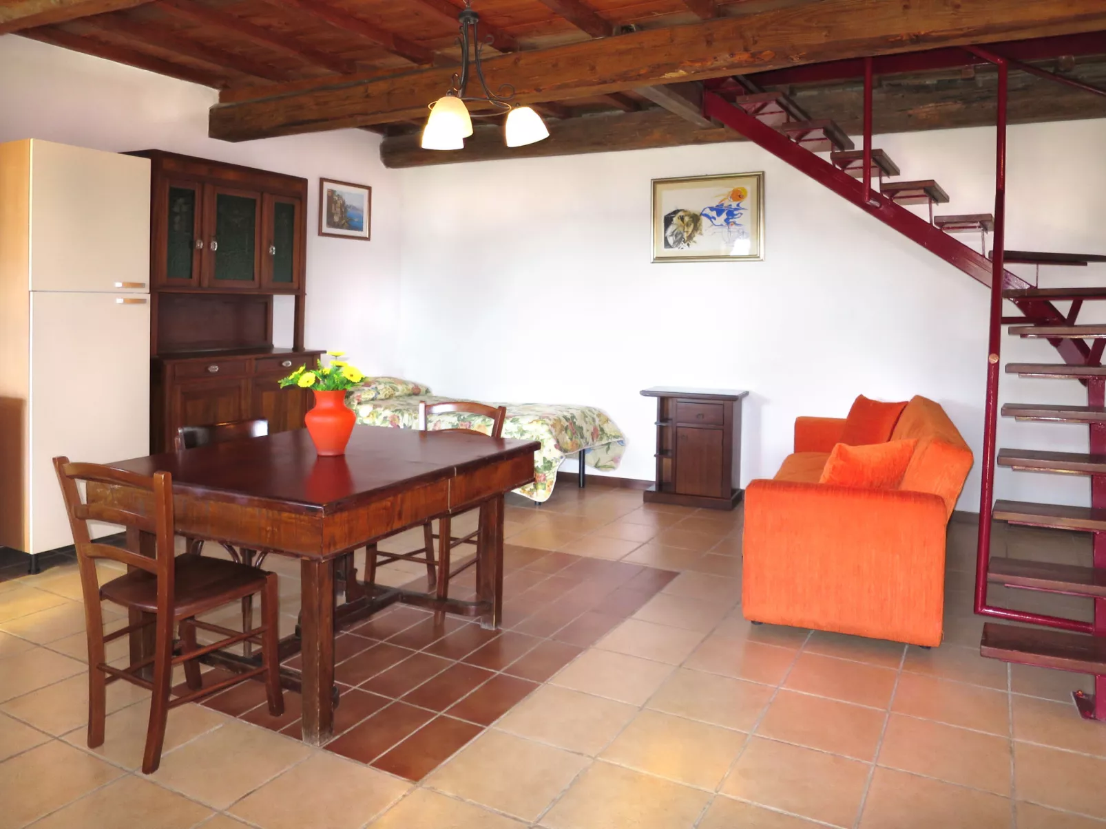 Ginestre 4-Inside