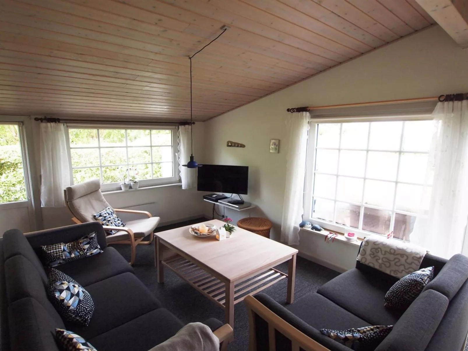 "Amy" - 150m from the sea-Inside