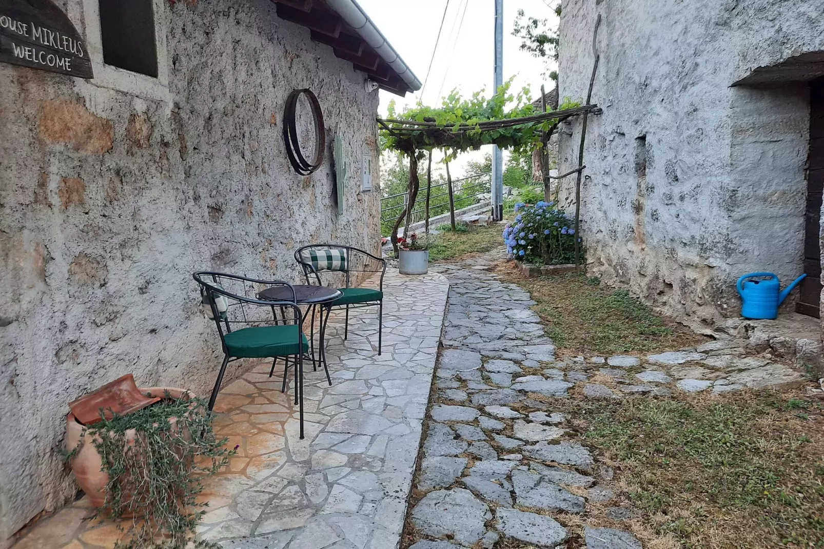 Holiday home Mikleus in Lovrec - Dobrec - ca 113 qm für 4 Erw 2 Kinder max 11 J-Outdoor
