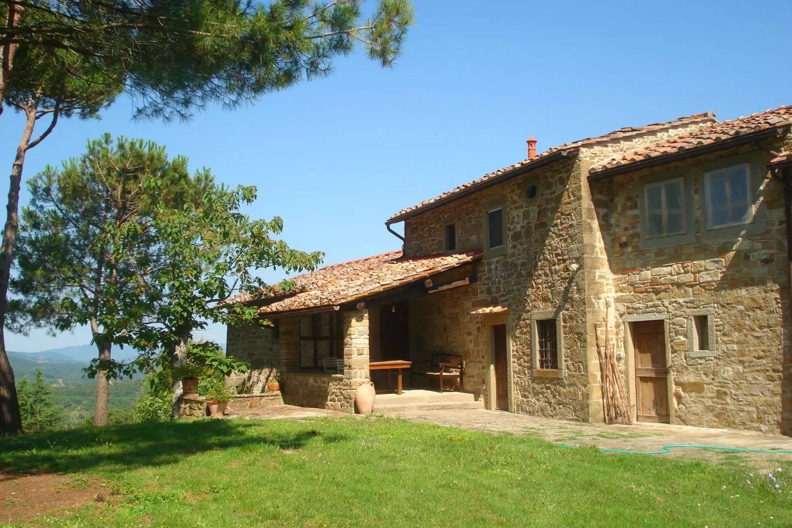 Casa Belvedere-Exterior summer