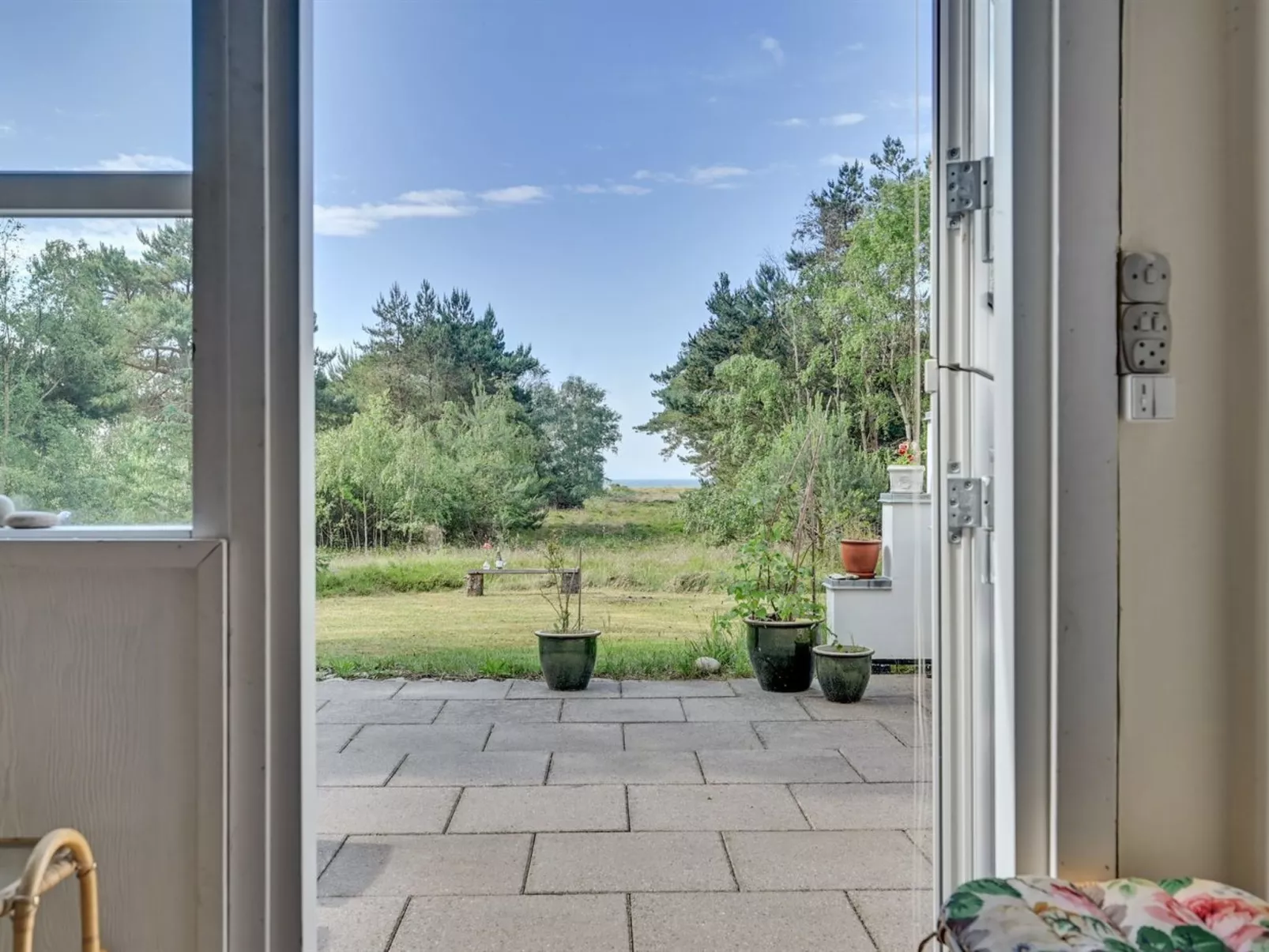 "Claudine" - 300m from the sea-Inside