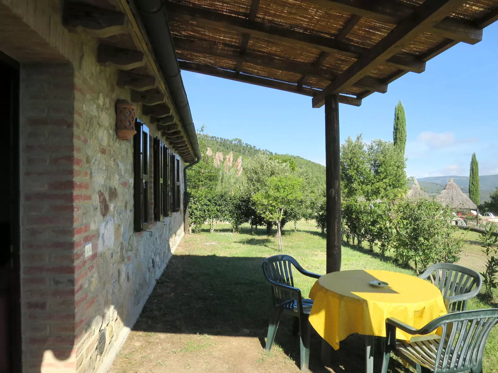 Ginestre 11-Outside