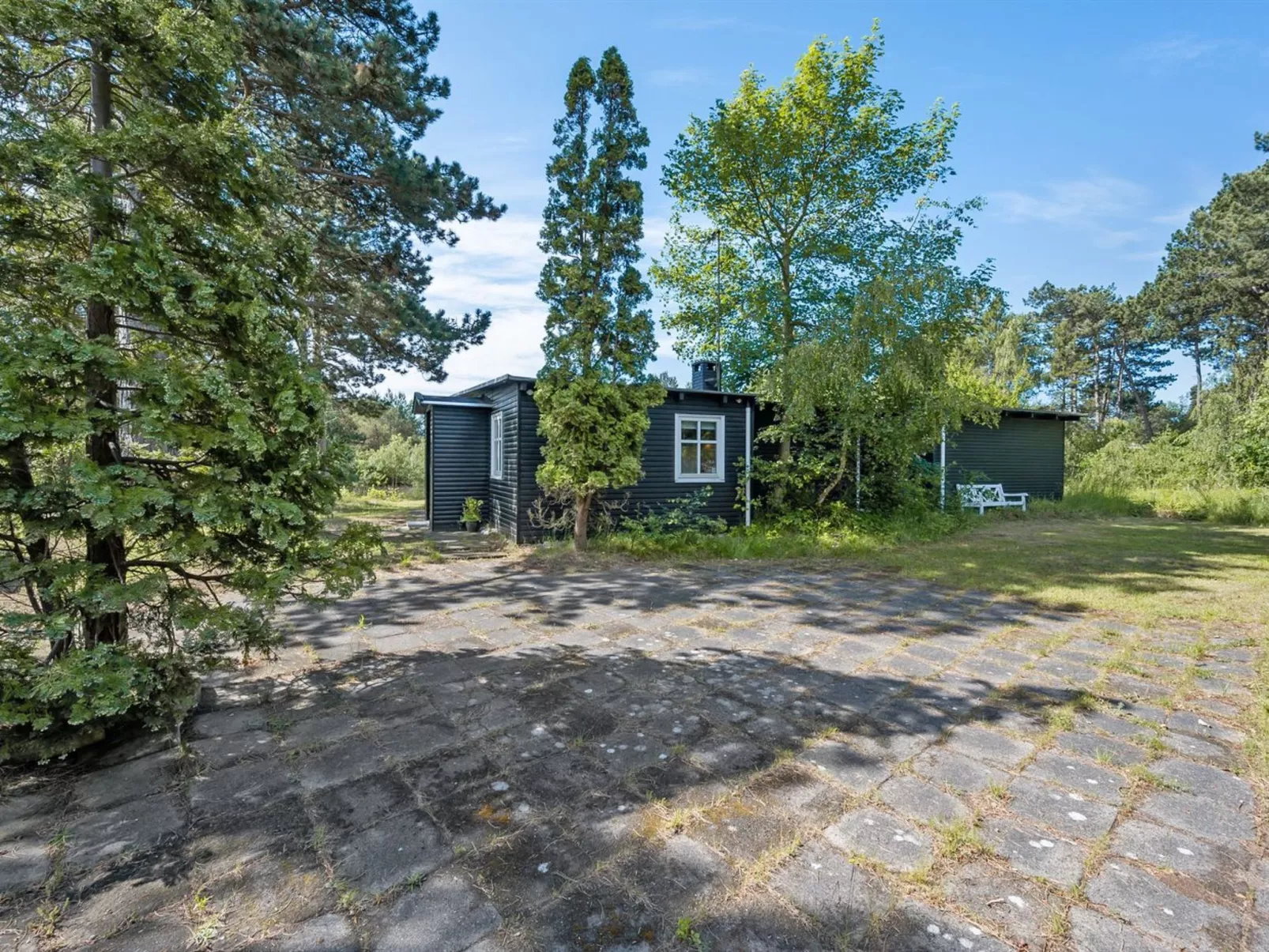 "Claudine" - 300m from the sea-Outside