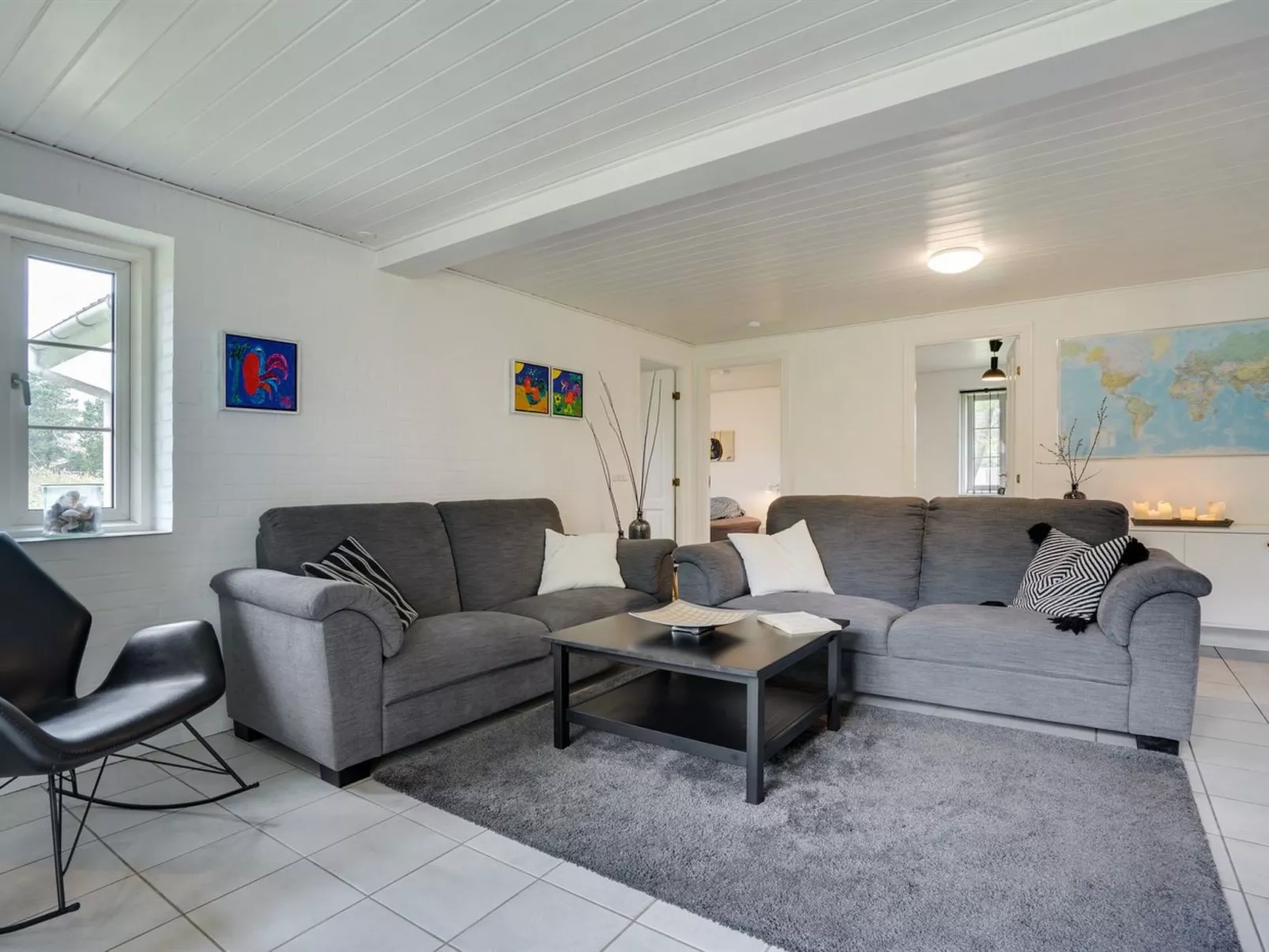 "Hjalmsvider" - 1km from the sea-Inside