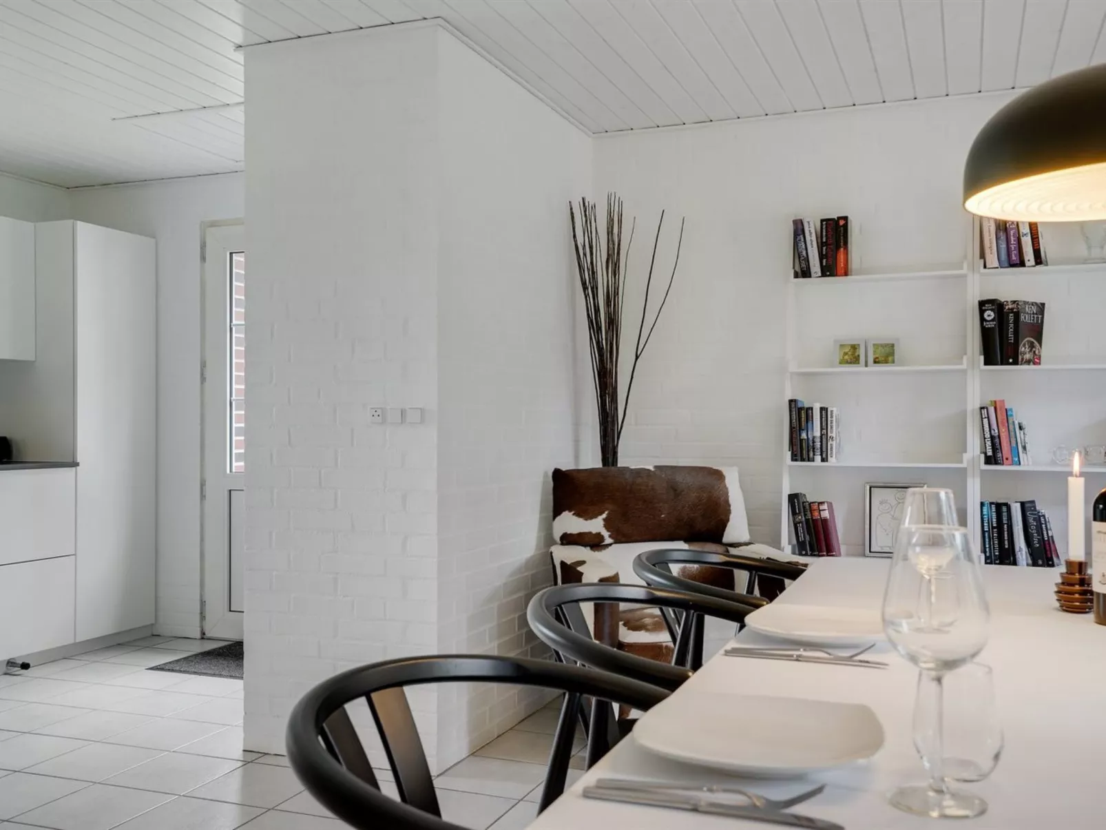 "Hjalmsvider" - 1km from the sea-Inside