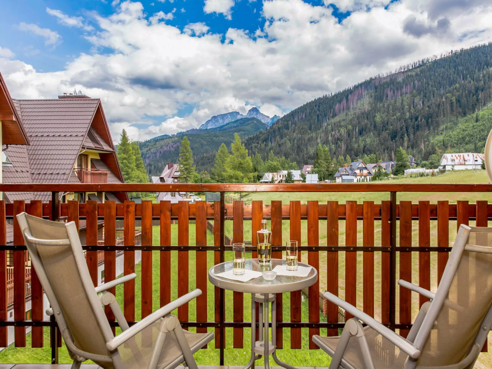 Giewont View-Outside