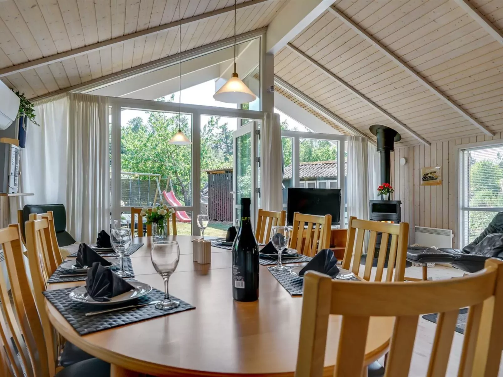 "Sophi" - 425m from the sea-Inside