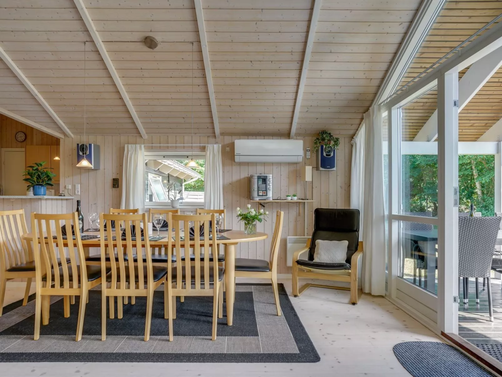 "Sophi" - 425m from the sea-Inside