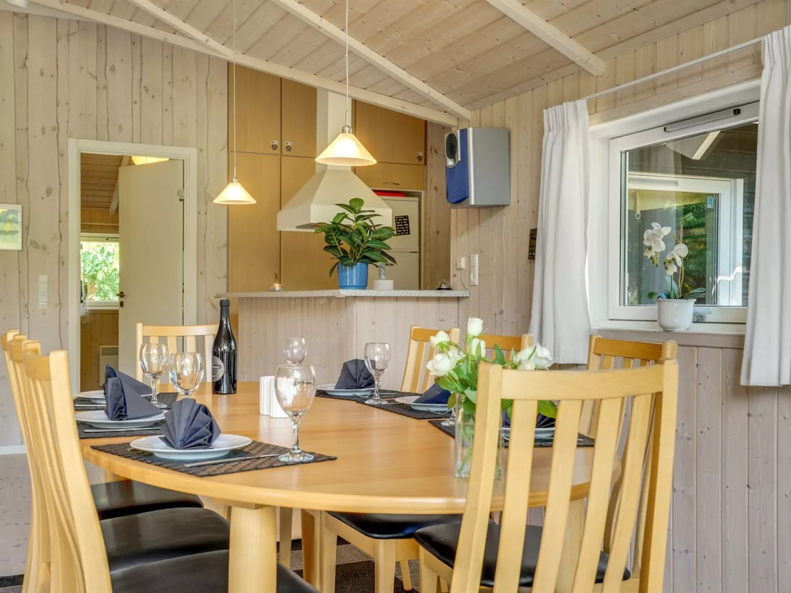 "Sophi" - 425m from the sea-Inside