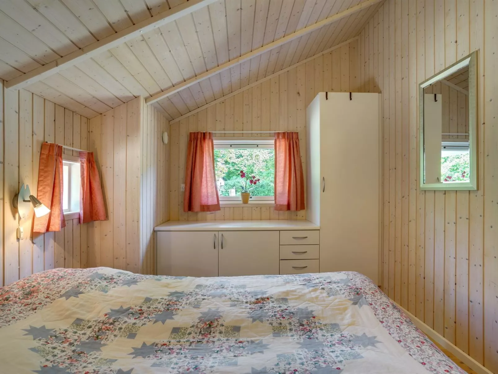 "Sophi" - 425m from the sea-Inside