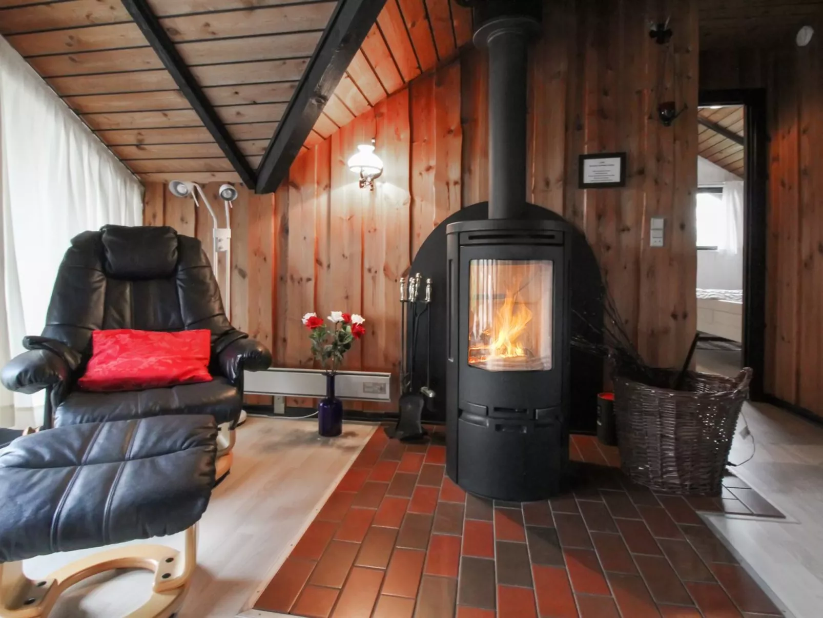 "Elisej" - 100m from the sea-Inside