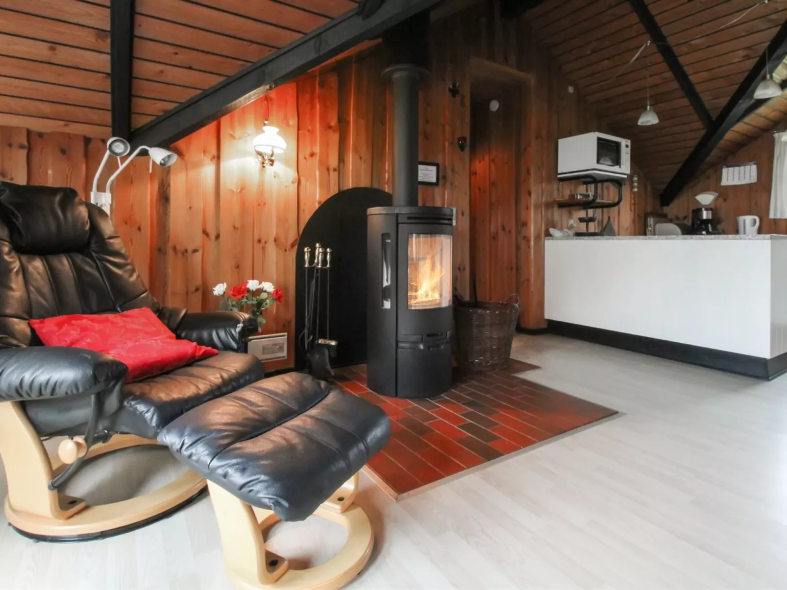 "Elisej" - 100m from the sea-Inside