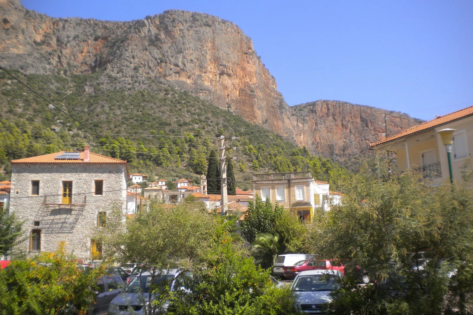 Villa Leonidion-Zones d'été à 1 km