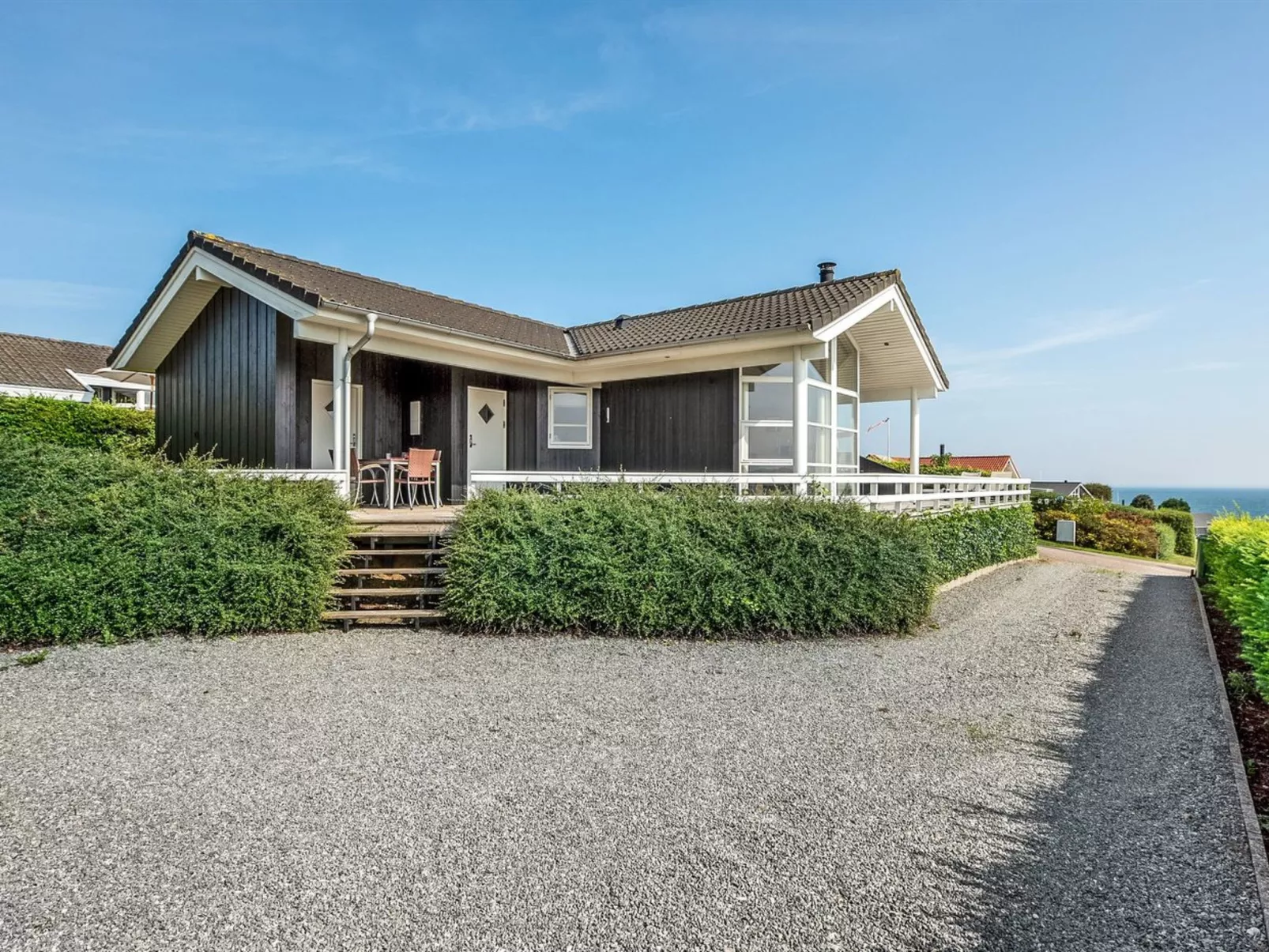 "Maj" - 150m from the sea-Draußen