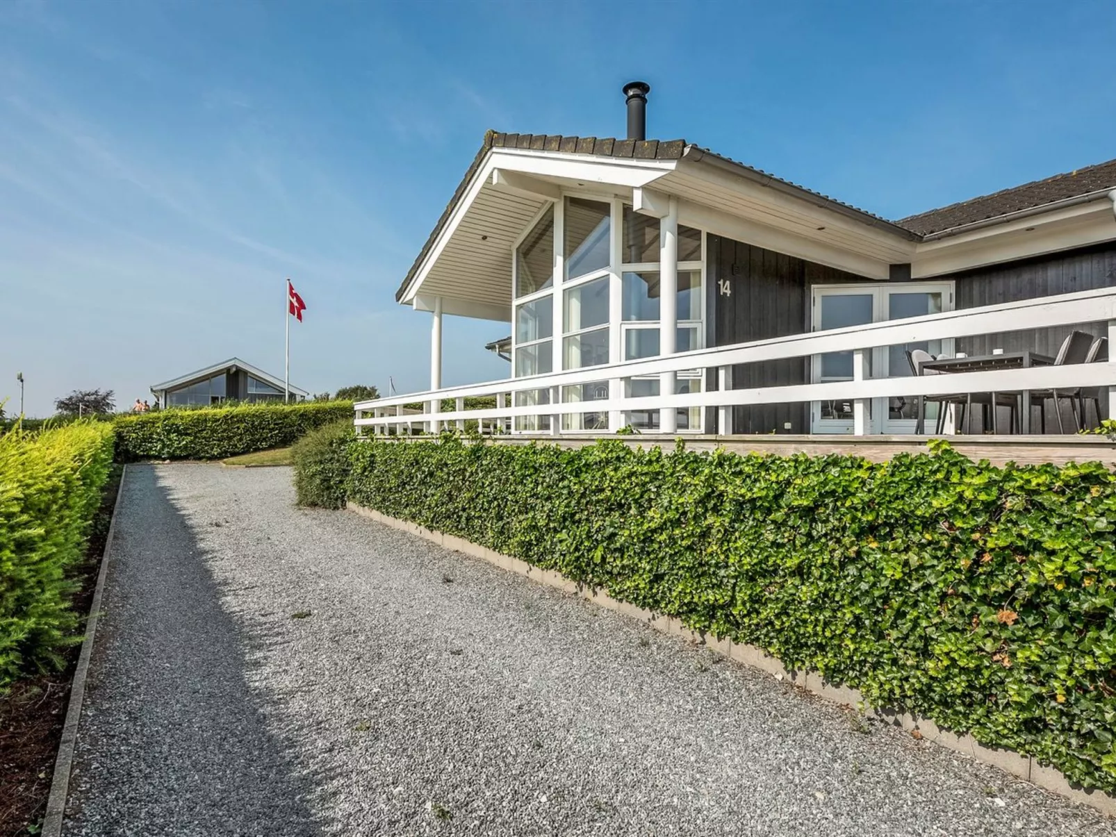 "Maj" - 150m from the sea-Draußen
