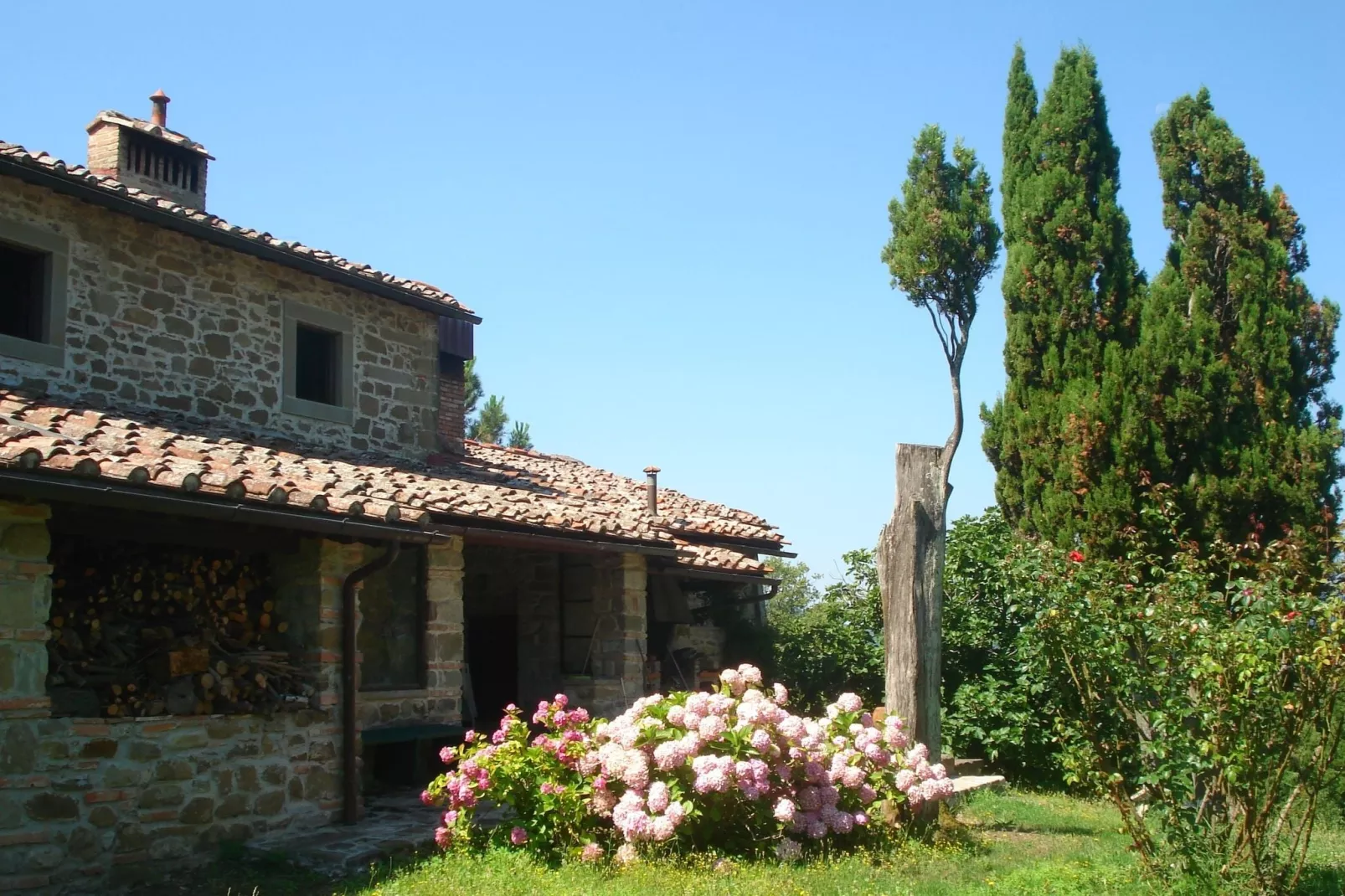 Casa Belvedere-Exterior summer
