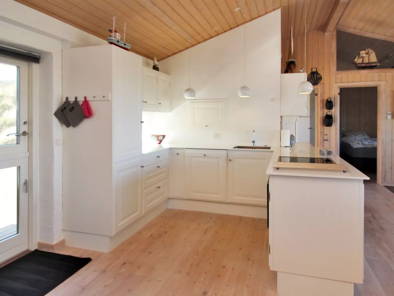 "Eelin" - 275m from the sea-Inside