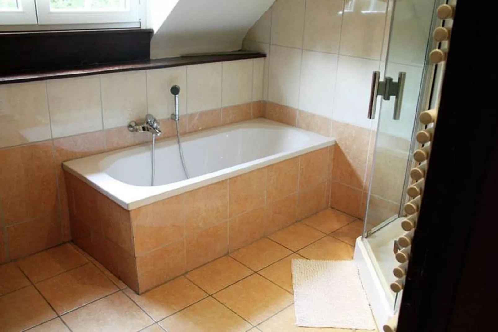 La Capucine-Bathroom