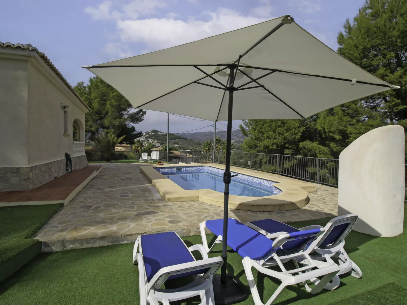 Villa Sandra-Dehors