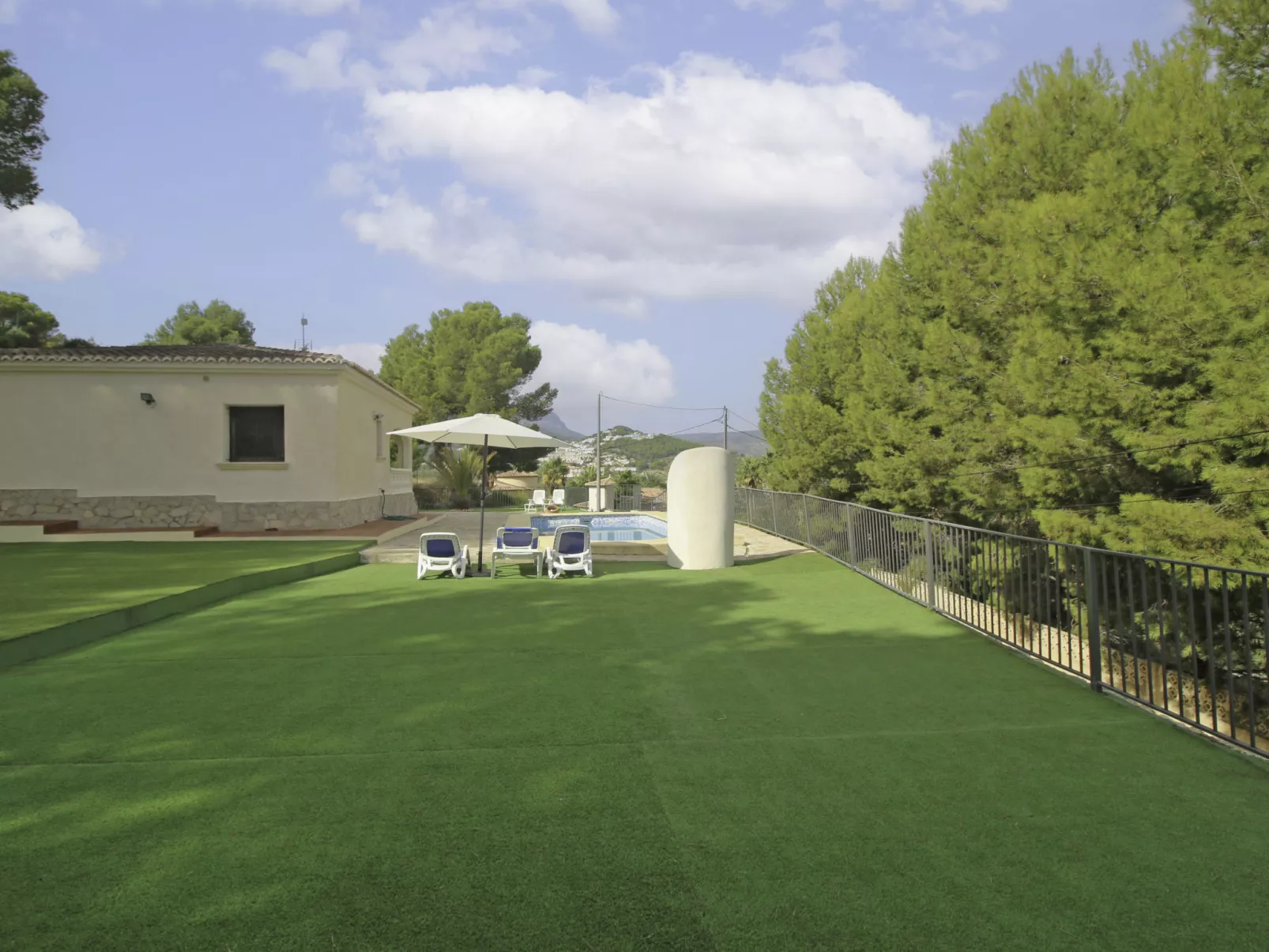 Villa Sandra-Dehors