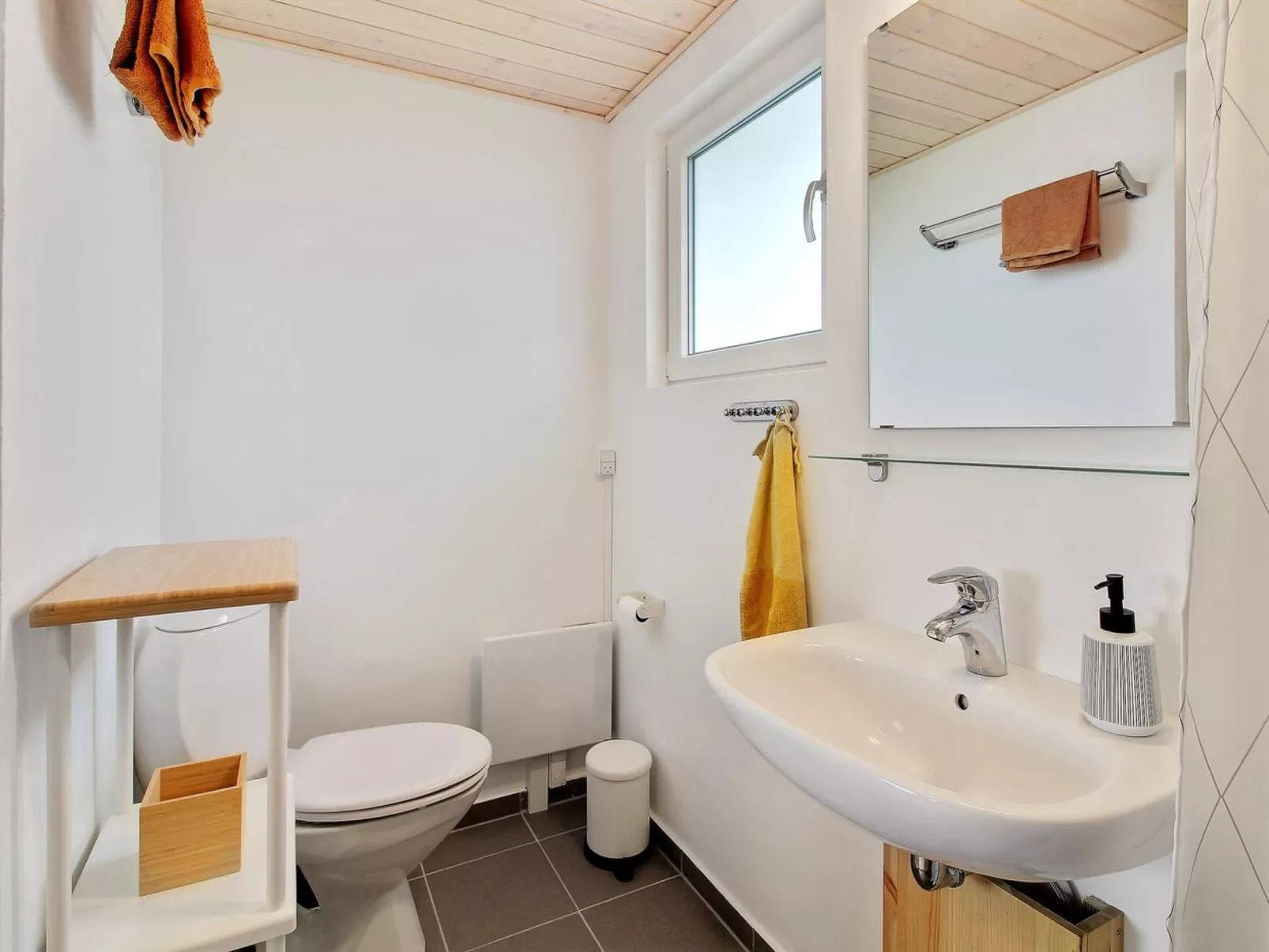 "Larentius" - 200m from the sea-Inside