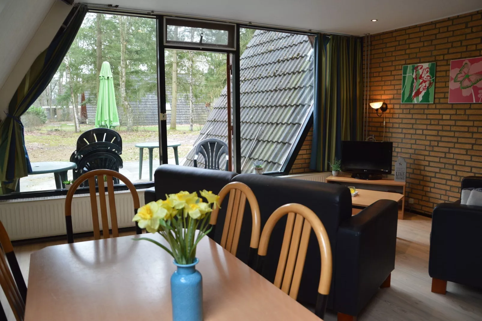 Bungalow 69-Dining room