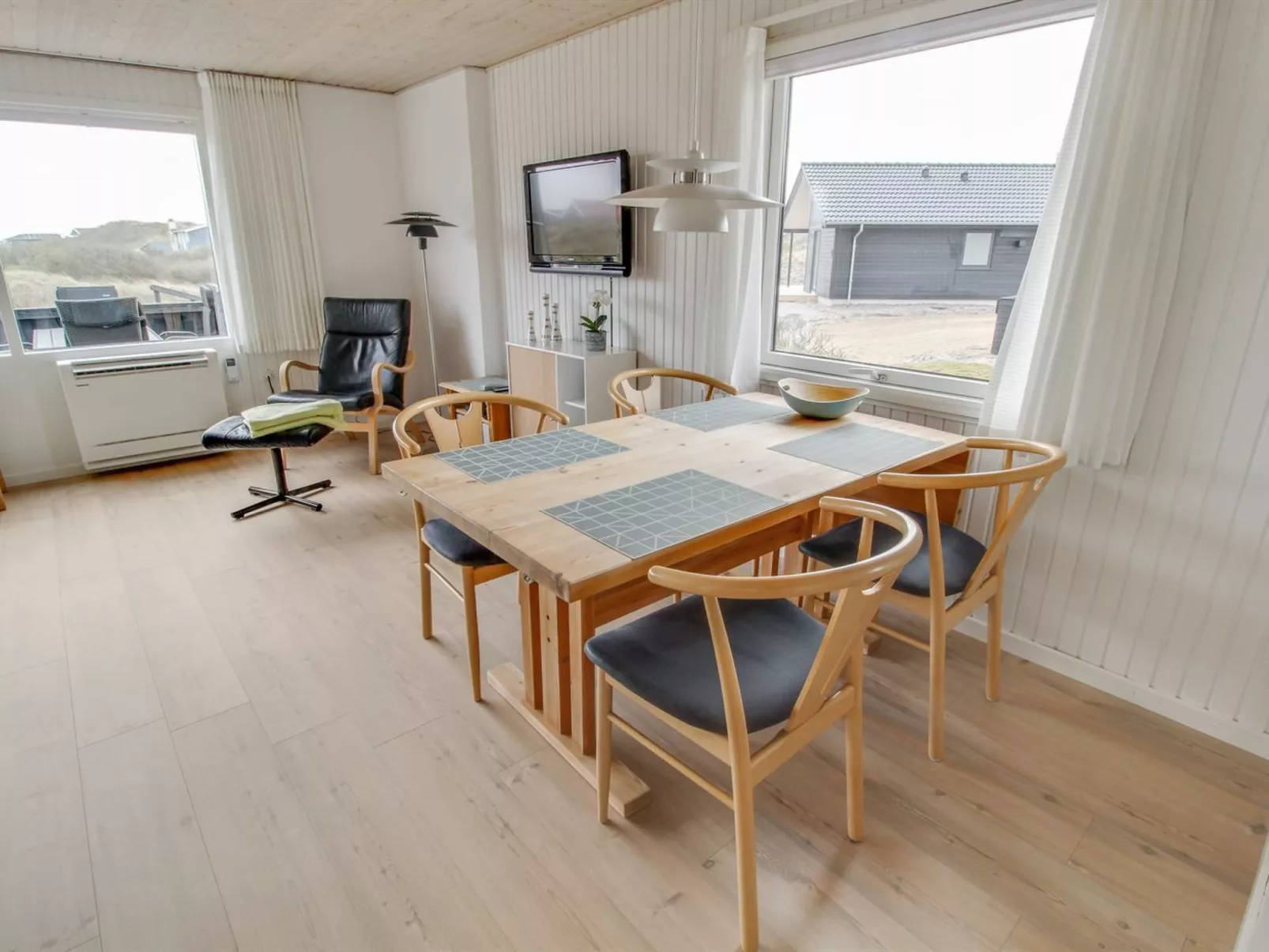 "Terhi" - 200m from the sea-Inside