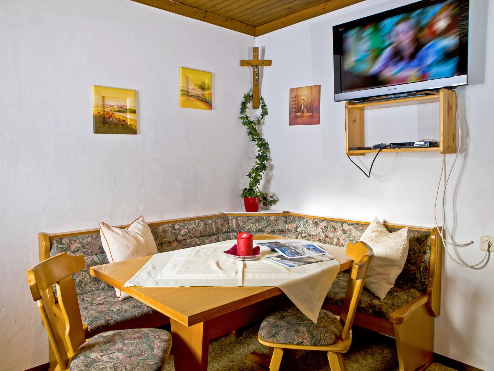Glatzbichl-Inside