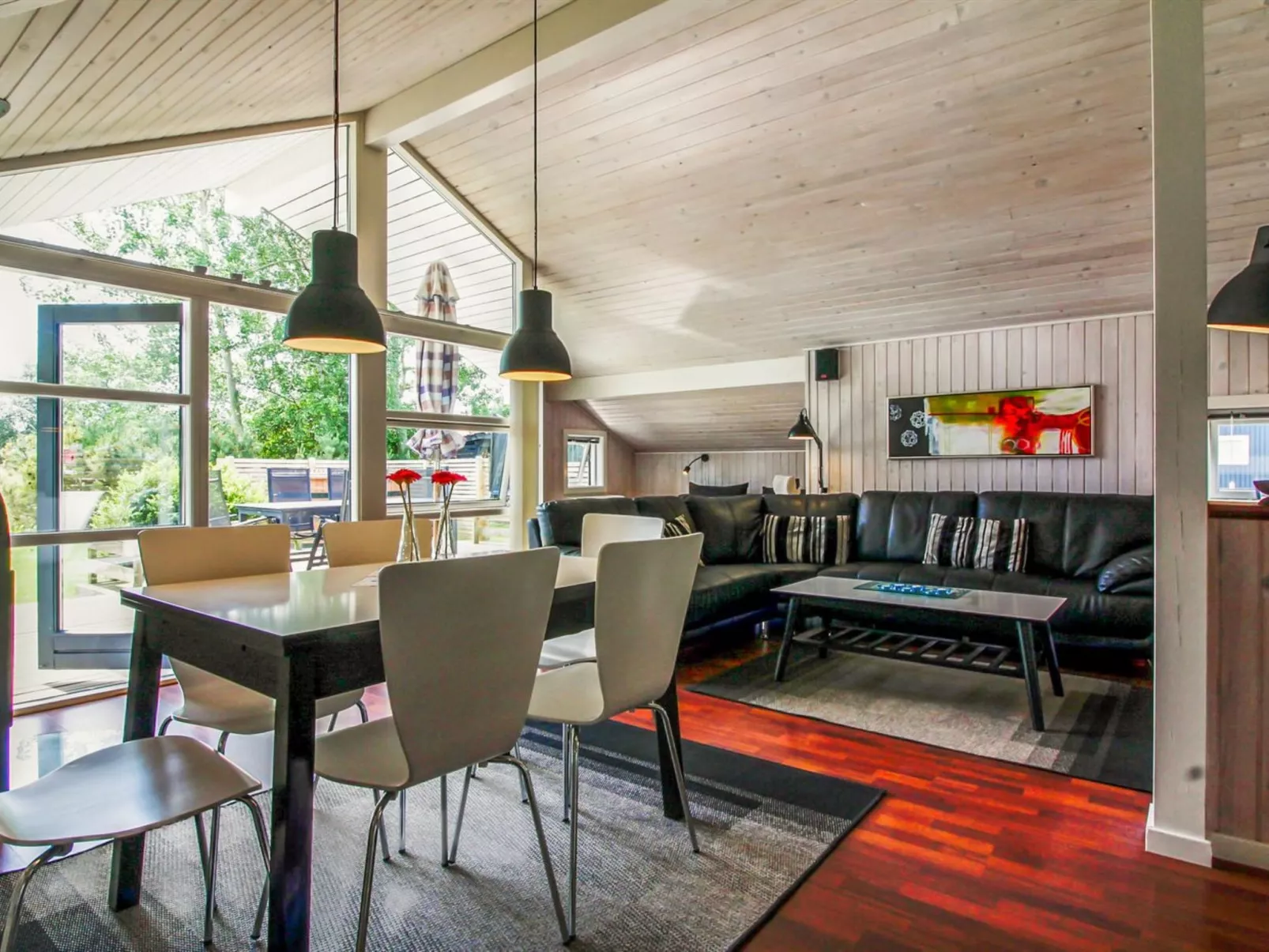 "Truls" - 800m from the sea-Inside