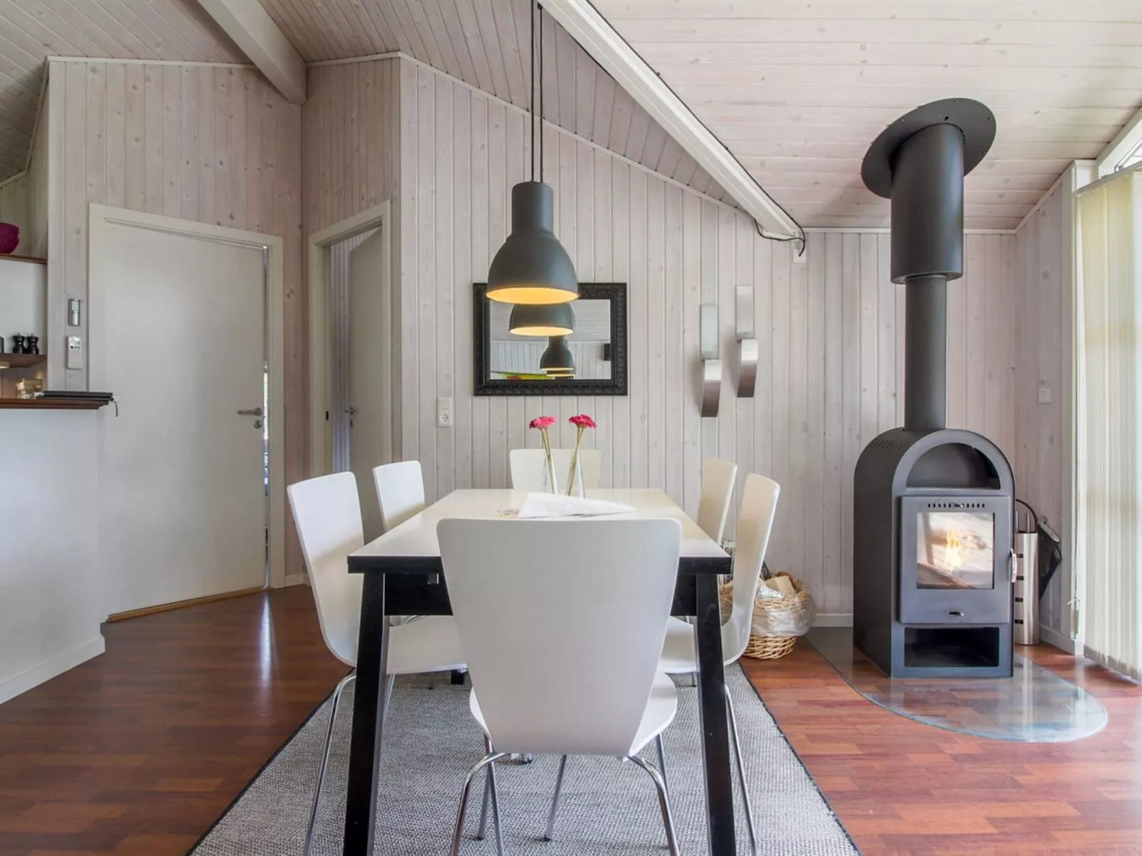 "Truls" - 800m from the sea-Inside