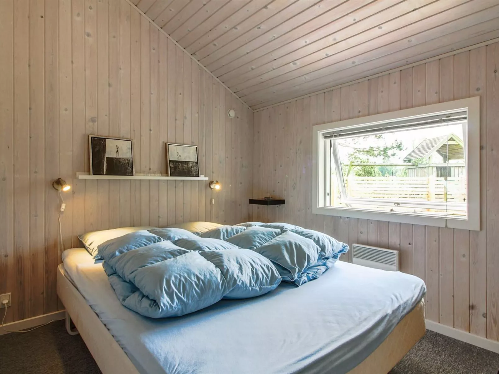 "Truls" - 800m from the sea-Inside
