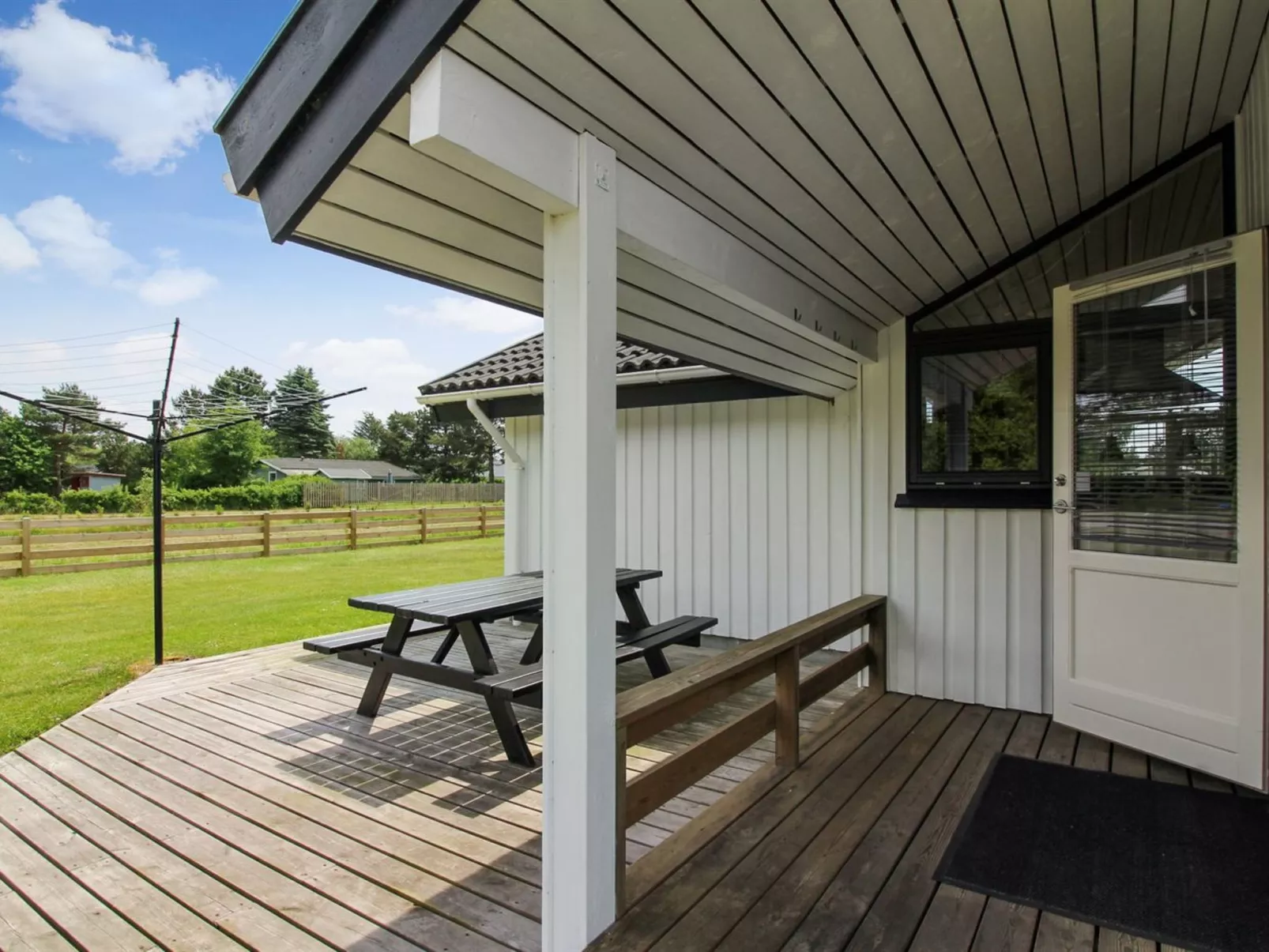 "Truls" - 800m from the sea-Outside