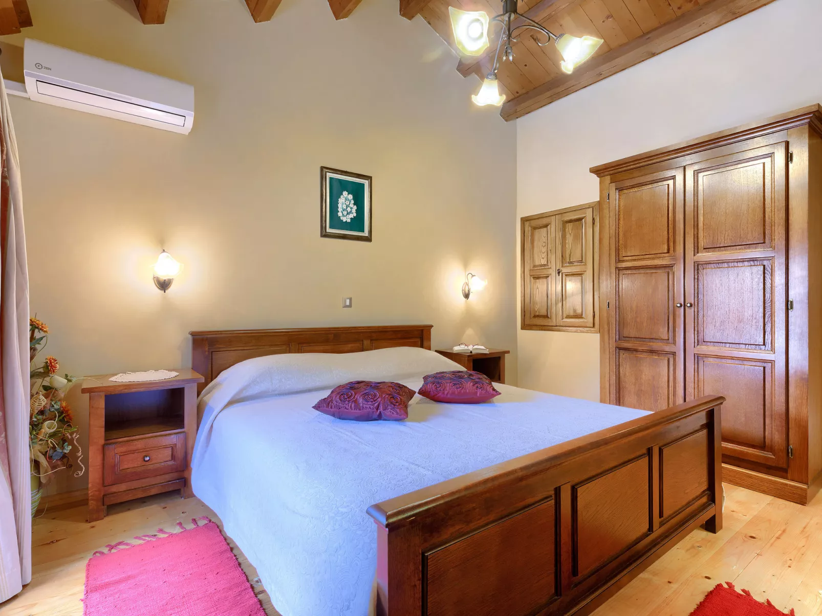 Villa Dina-Inside