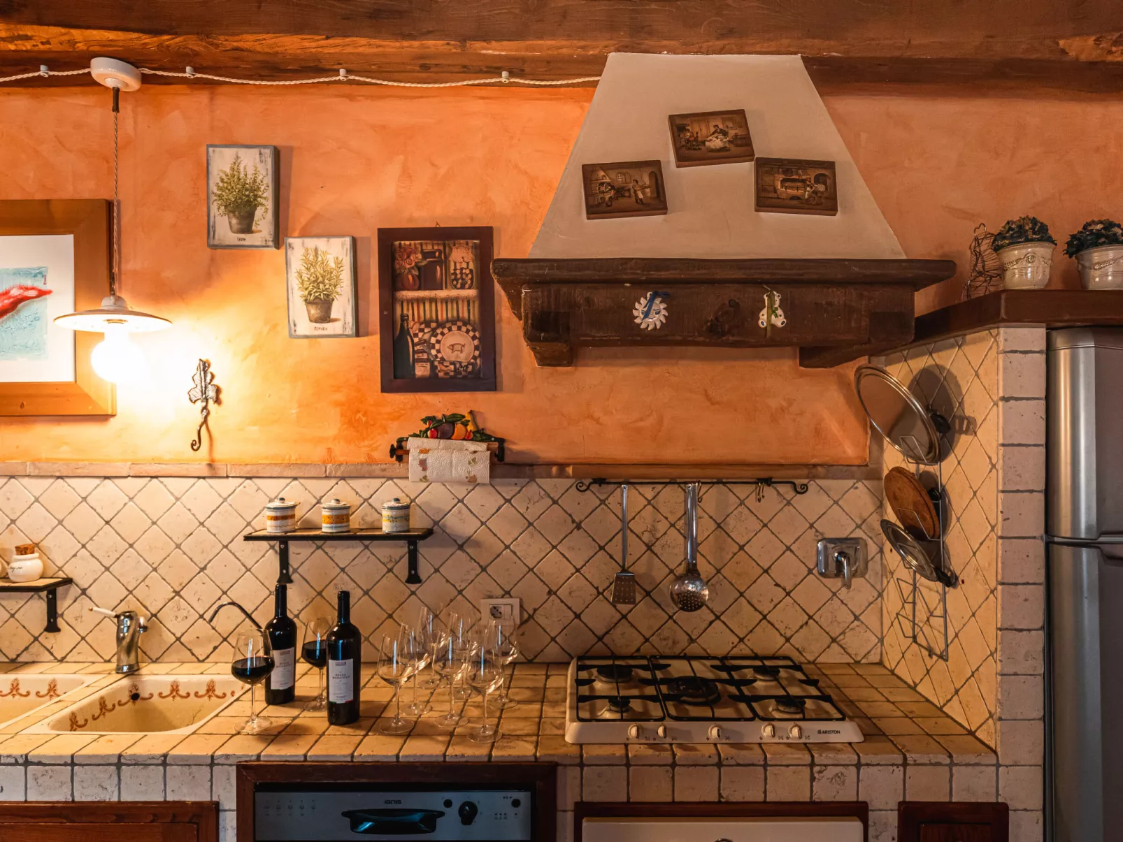 Roseto-Inside