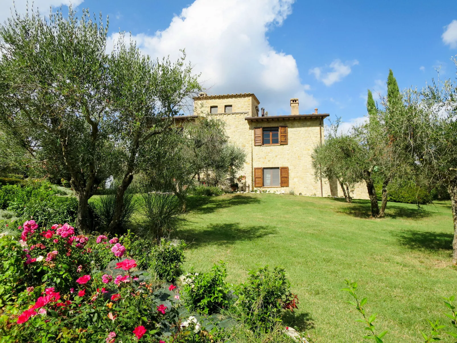 Roseto-Outside