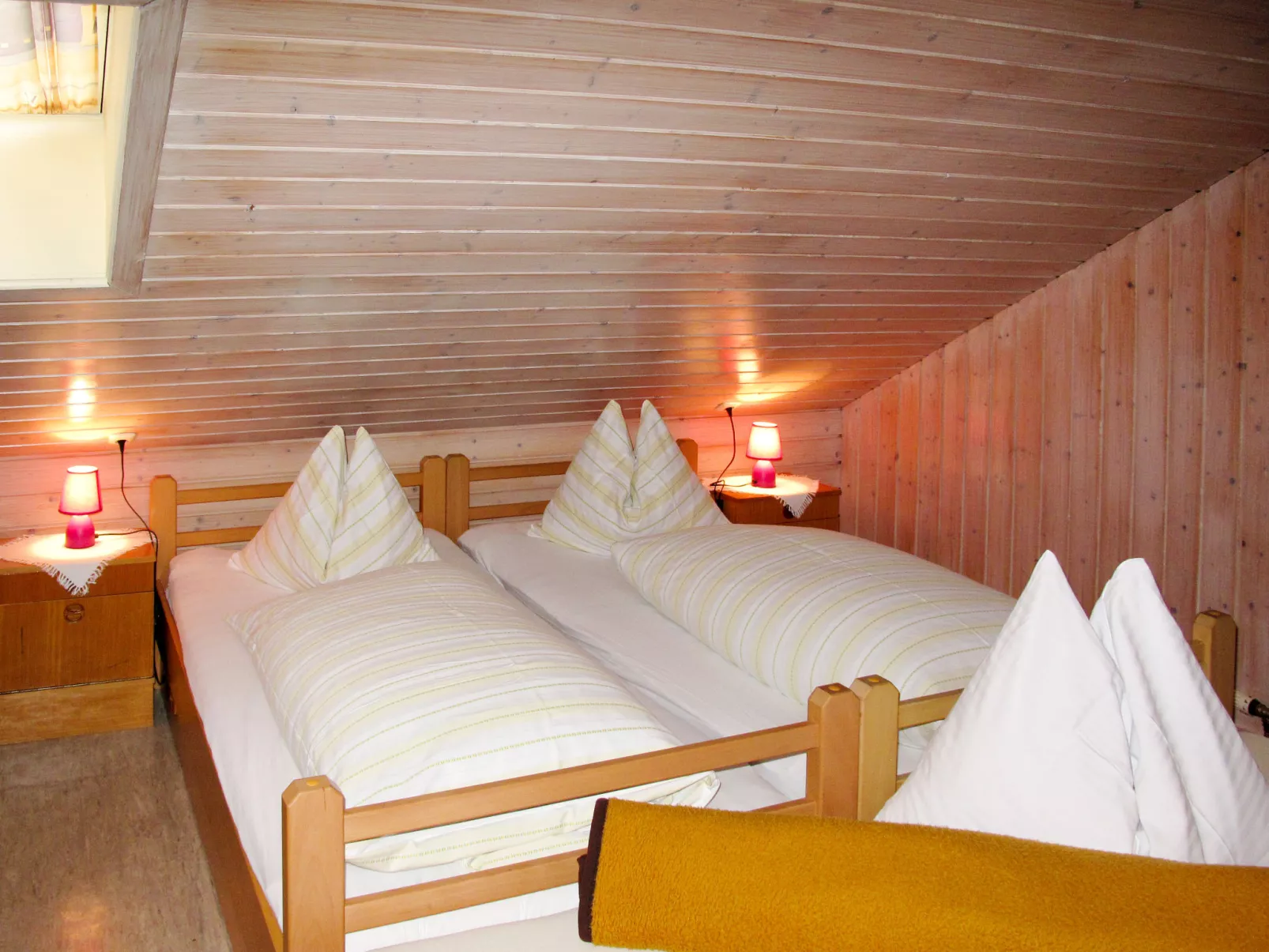 Moosen (NKI210)-Inside