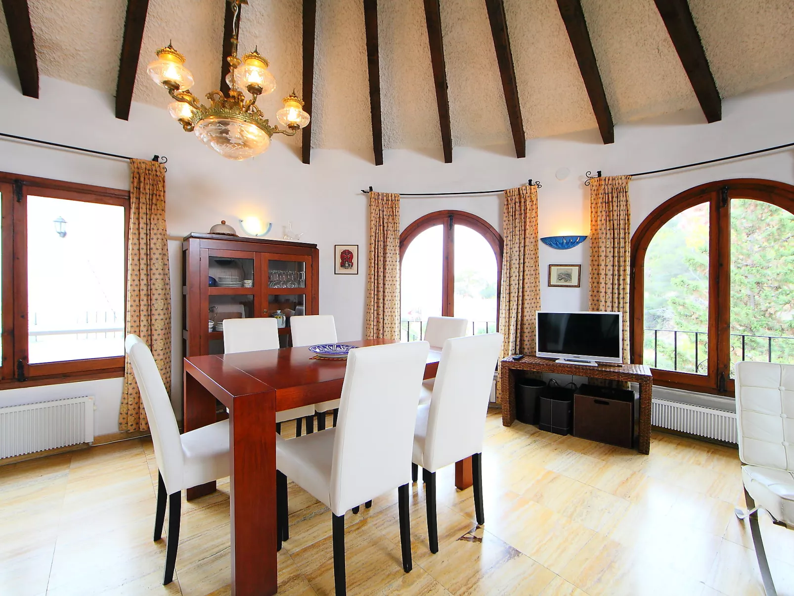 Vista Ifach-Inside