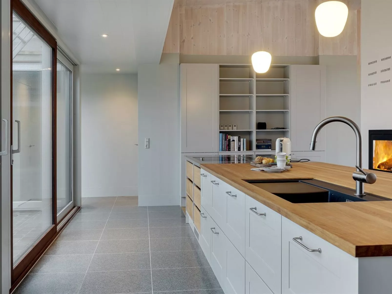 "Vanta" - 10m from the sea-Inside