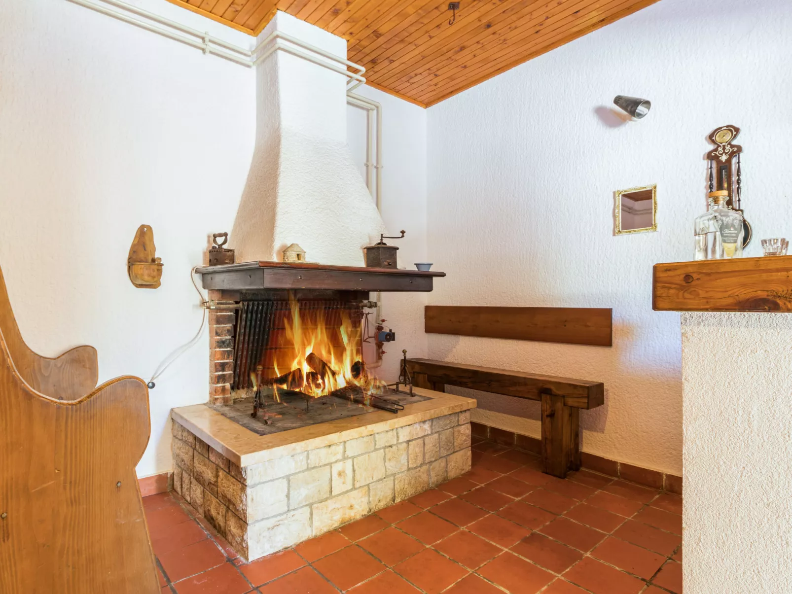 Villa San Giacomo-Inside