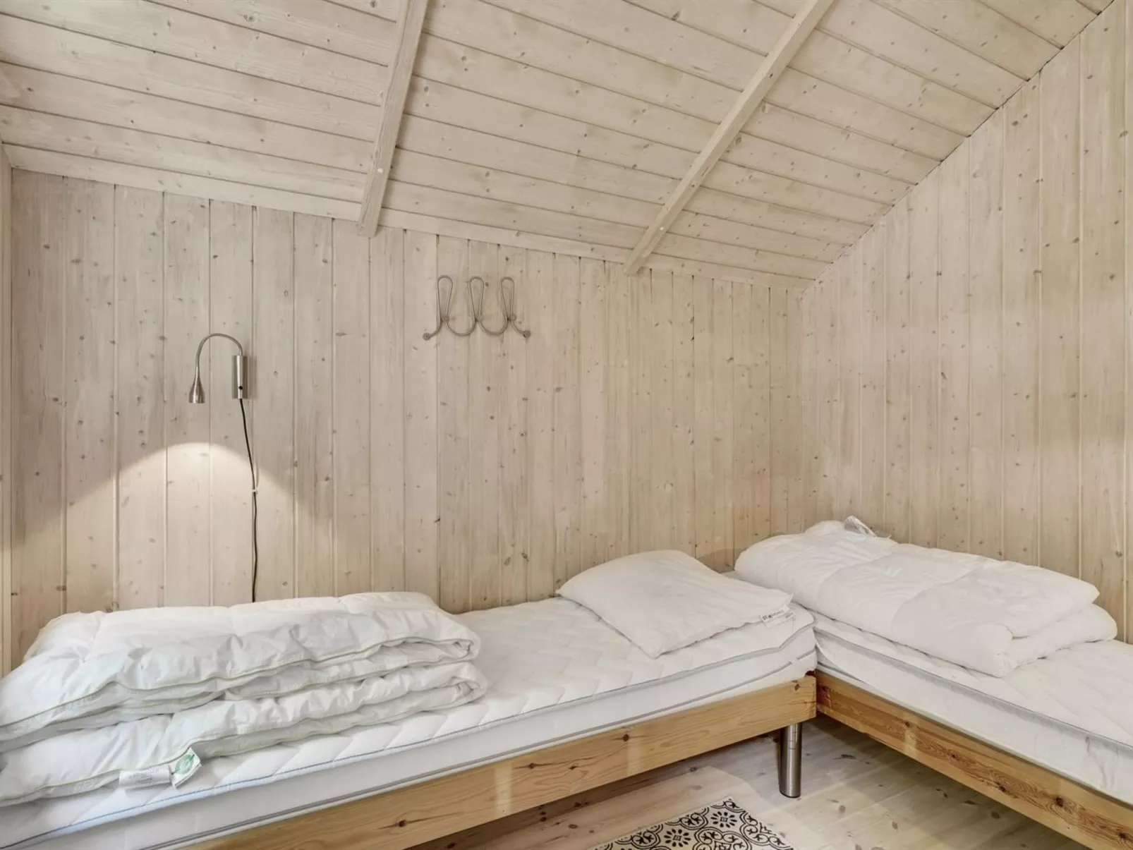 "Melisa" - 28km from the sea-Inside
